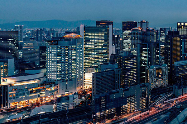 Vu de d'immeuble de bureau a osaka au japon