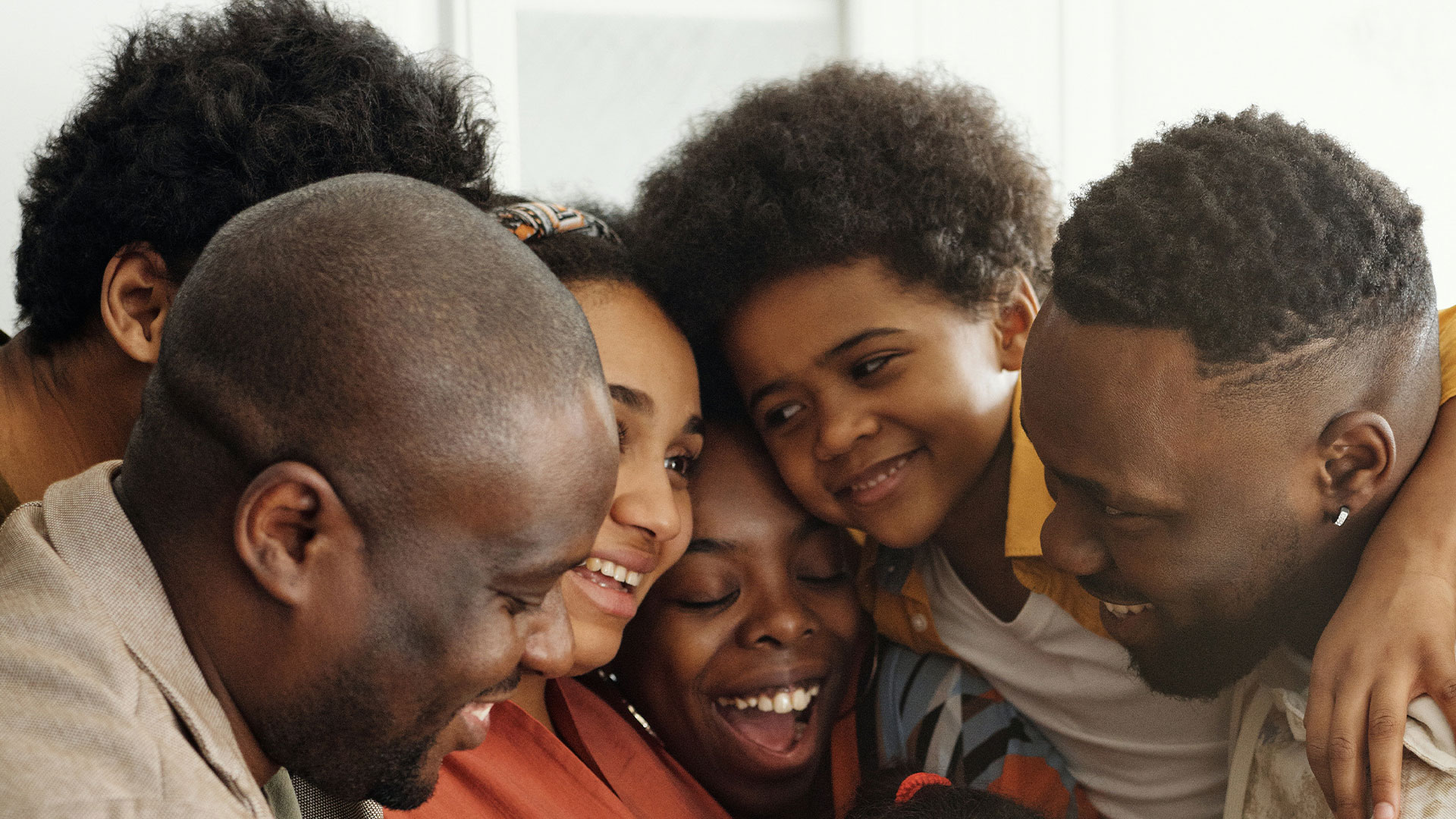 Une famille heureuse 